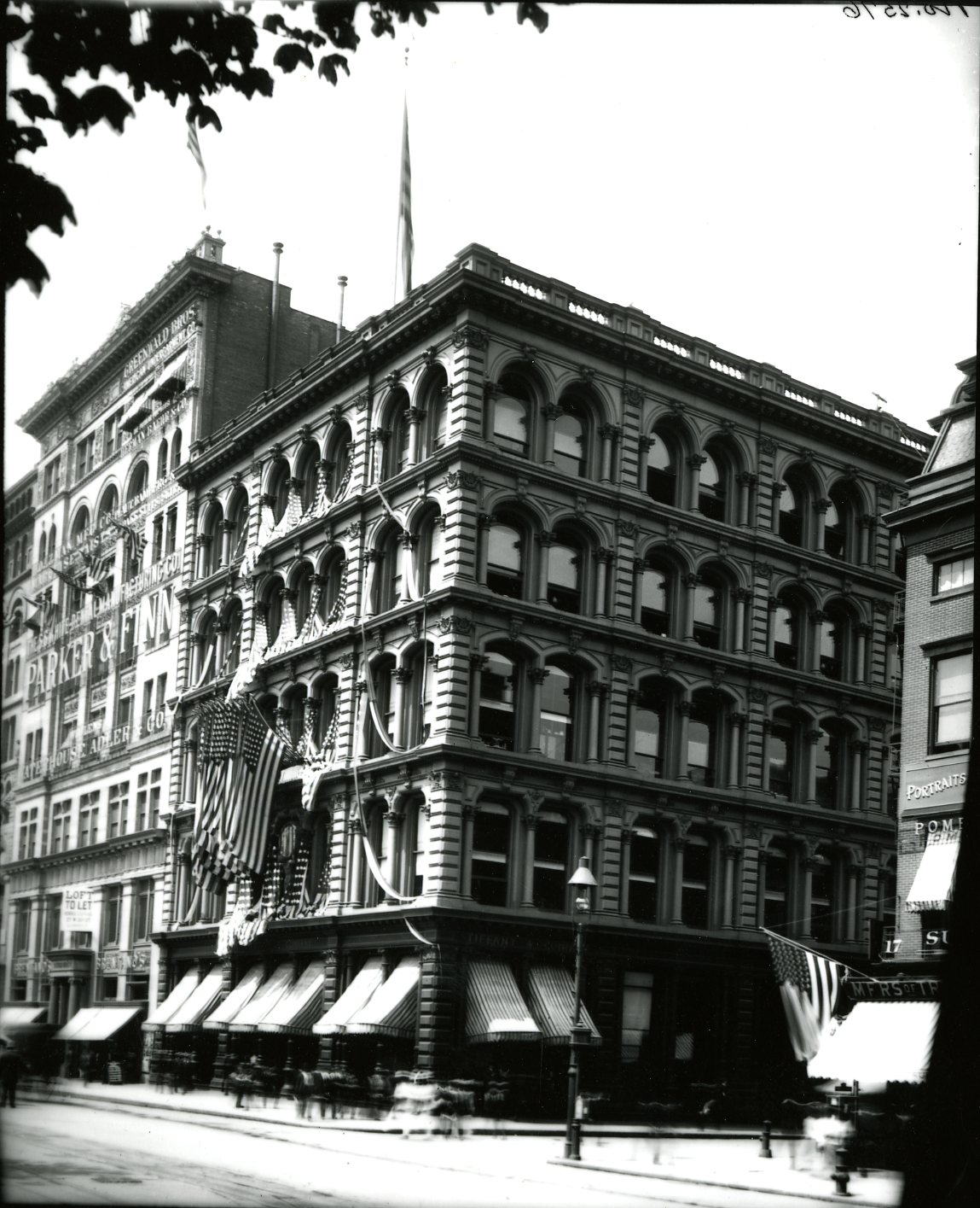Union Square - Tiffany