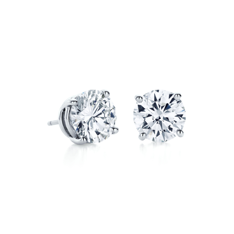 Round brilliant Tiffany diamond earrings in platinum - Tiffany