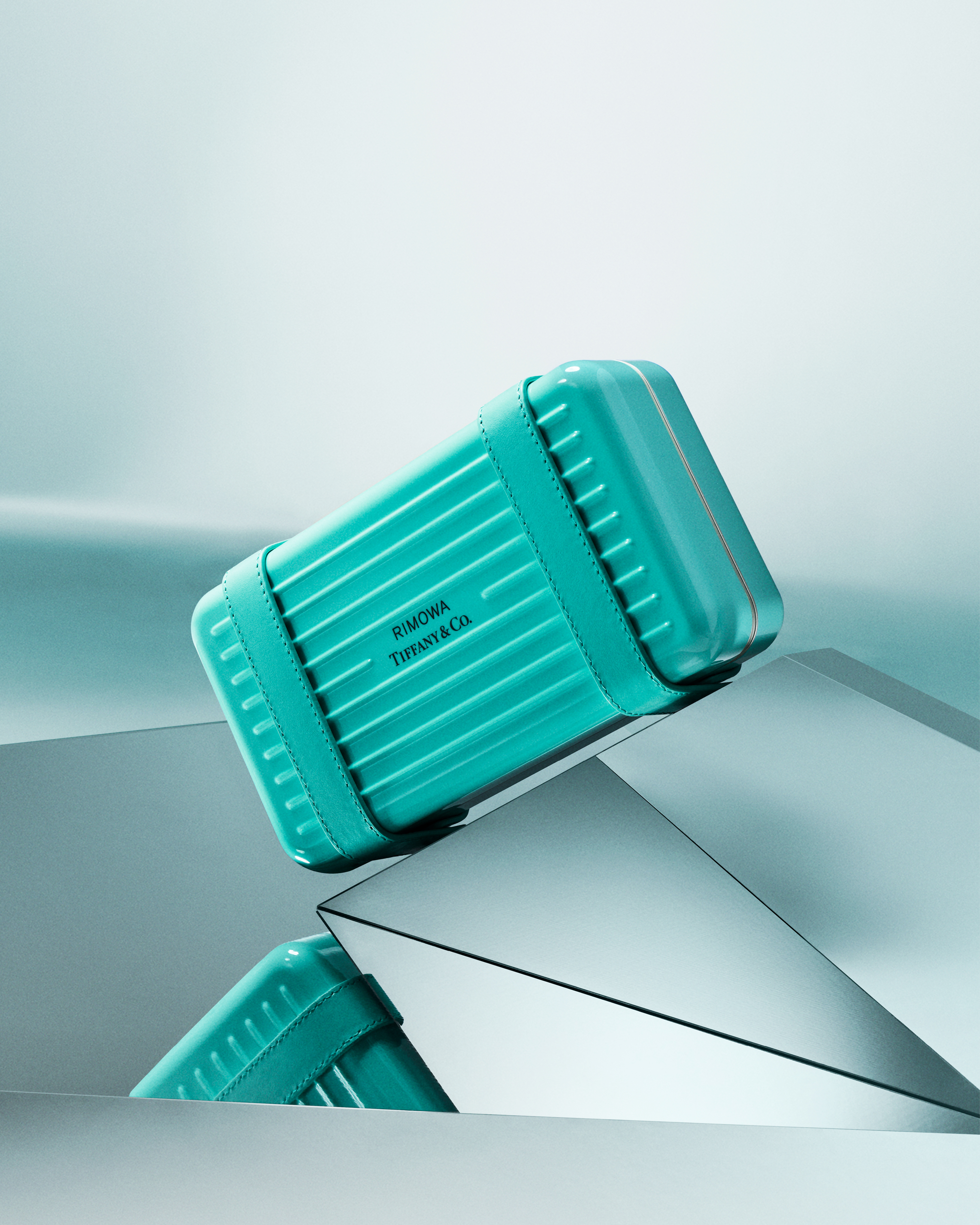 RIMOWA x Tiffany & Co. Jewelry Personal in Tiffany Blue 