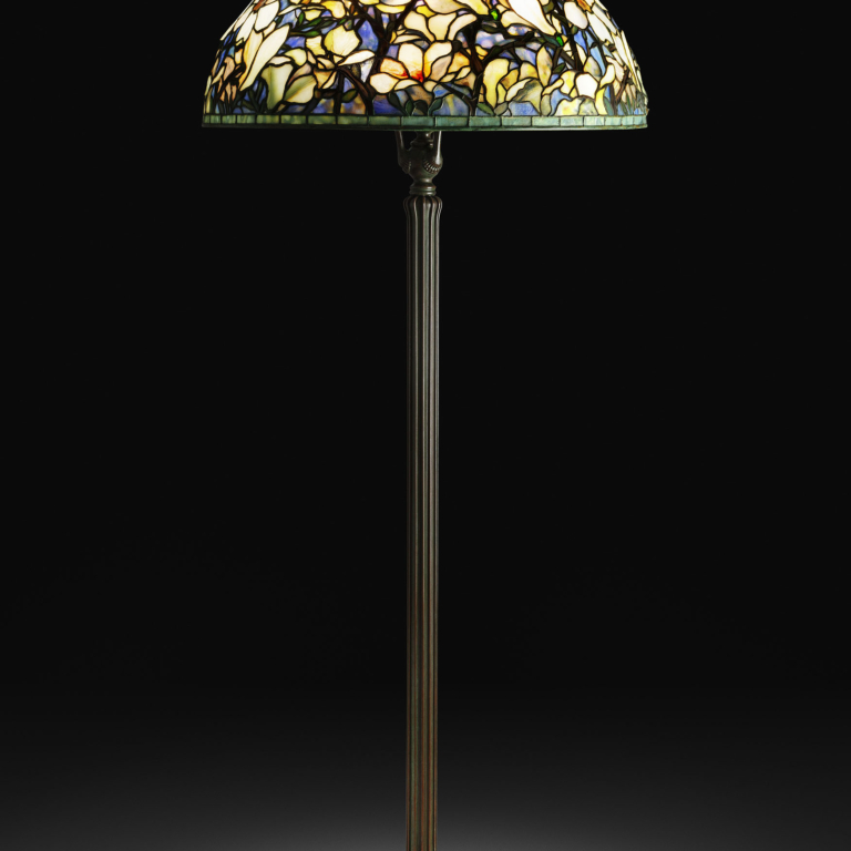 Magnolia Floor Lamp Tiffany
