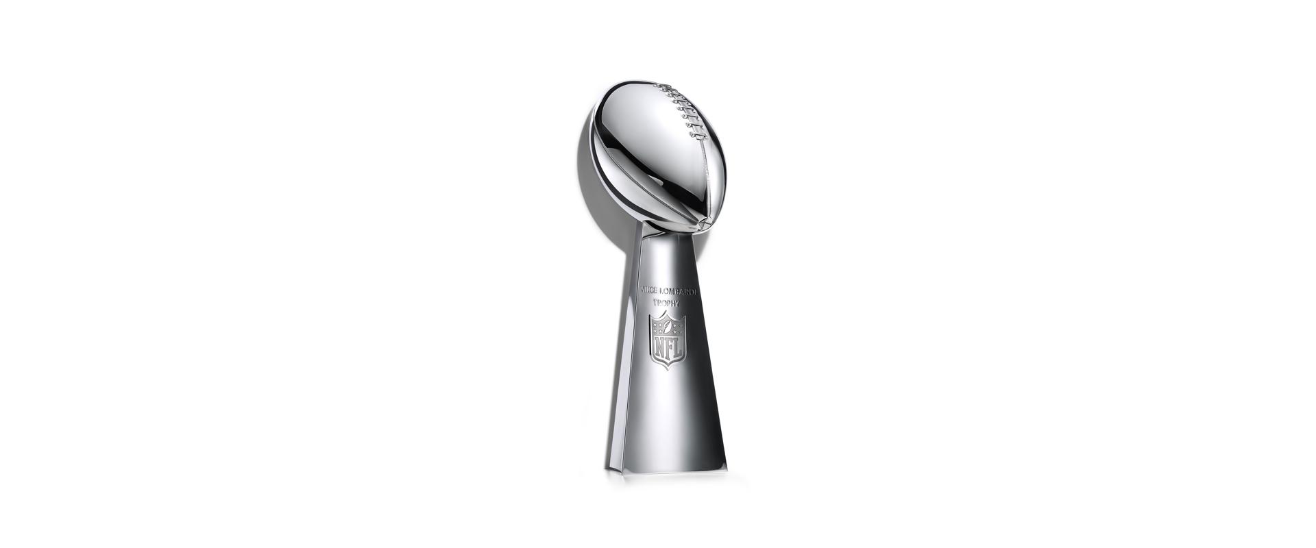 Kansas City Chiefs Ambassadors receiving Super Bowl LVII rings - A to Z  Sports
