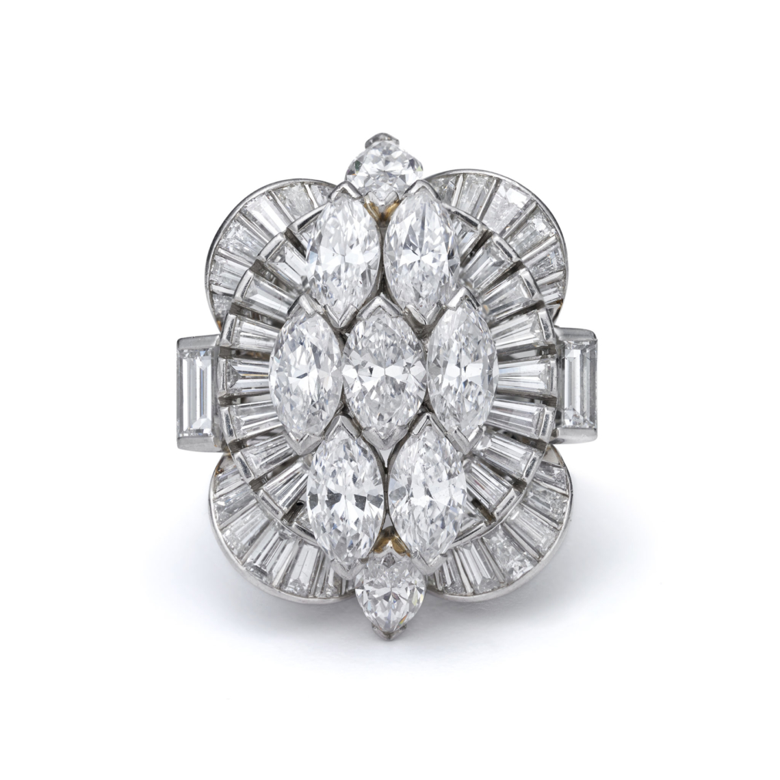 Ring featuring marquise-cut diamonds - Tiffany
